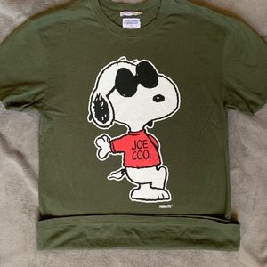 Zara x Peanuts Oversized Women's Snoopy T-shirt